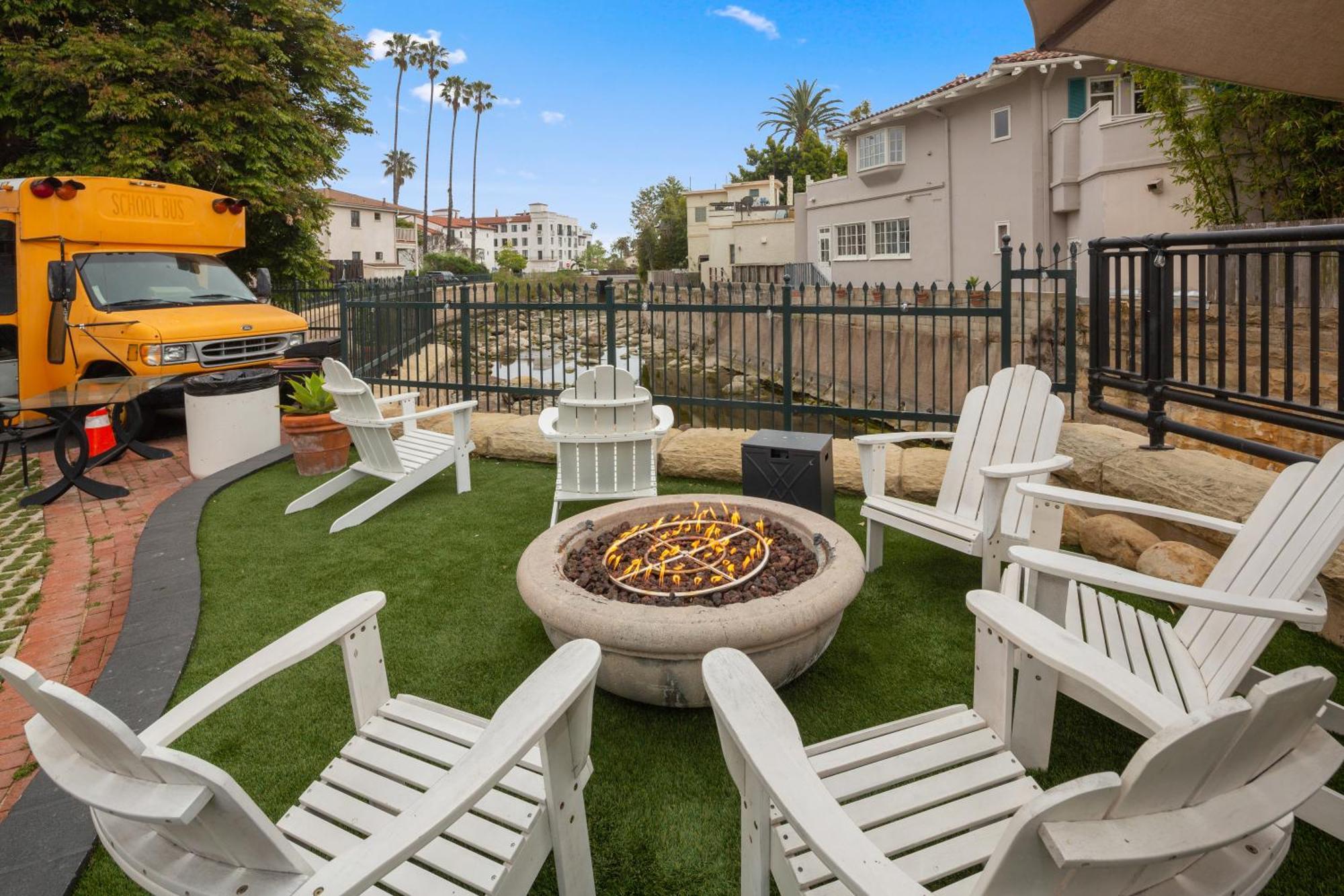 Ith Santa Barbara Beach Hostel Экстерьер фото